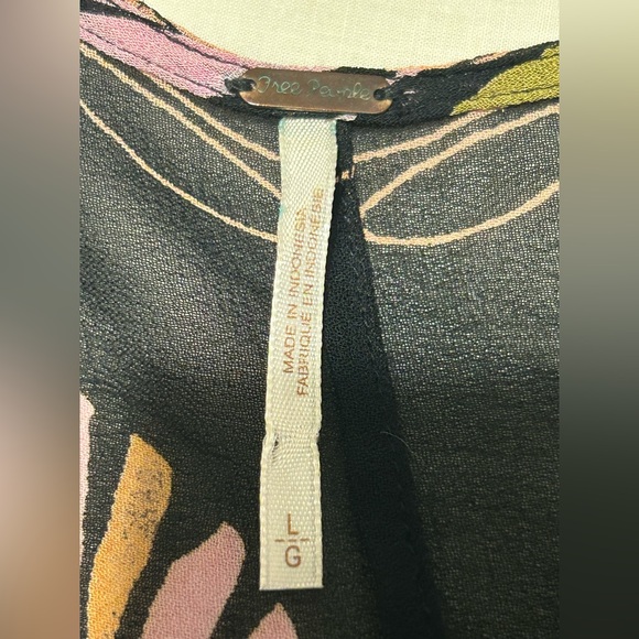 Free People “Beneath the Sea” Batman Wing Top Blouse - Picture 16 of 16